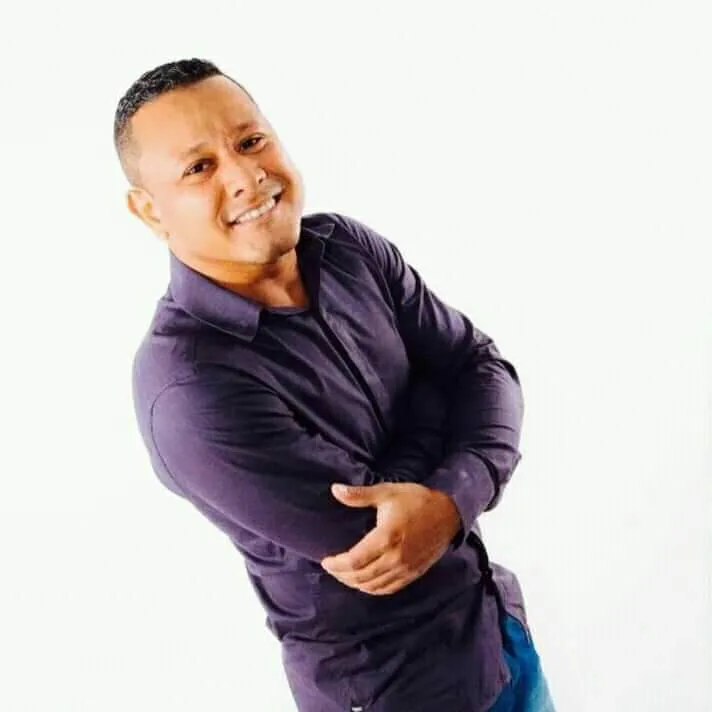 Retrato profissional de Hélio Souza Barbosa